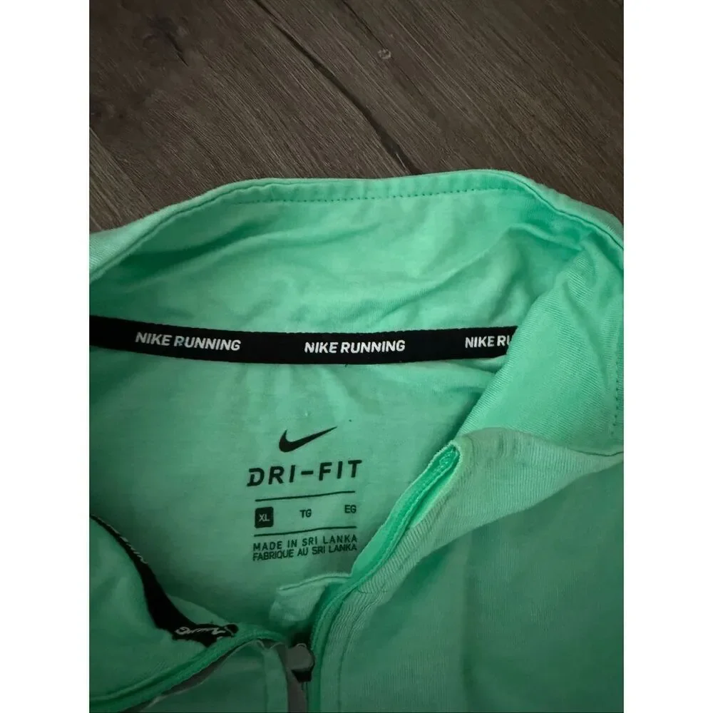 Nike Long-sleeve T-shirt Nike ELEMENT HALF ZIP size XL